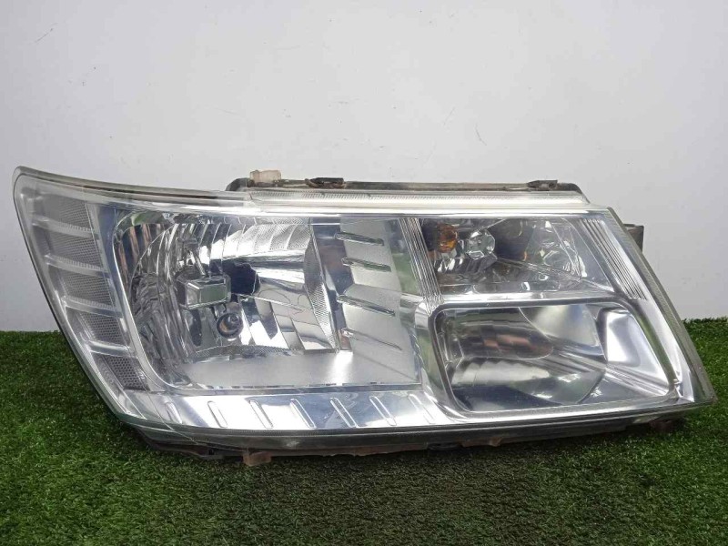 Recambio de faro derecho para fiat freemont (345) 2.0 16v multijet cat referencia OEM IAM SINREFERENCIA  