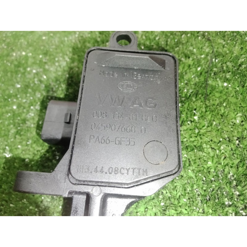 Recambio de sensor para volkswagen polo (9n3) 1.4 tdi referencia OEM IAM 045907660D-00813401HLO HELLA 3.PINES