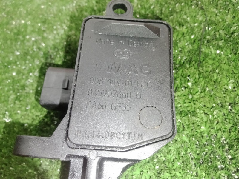 Recambio de sensor para volkswagen polo (9n3) 1.4 tdi referencia OEM IAM 045907660D-00813401HLO HELLA 3.PINES