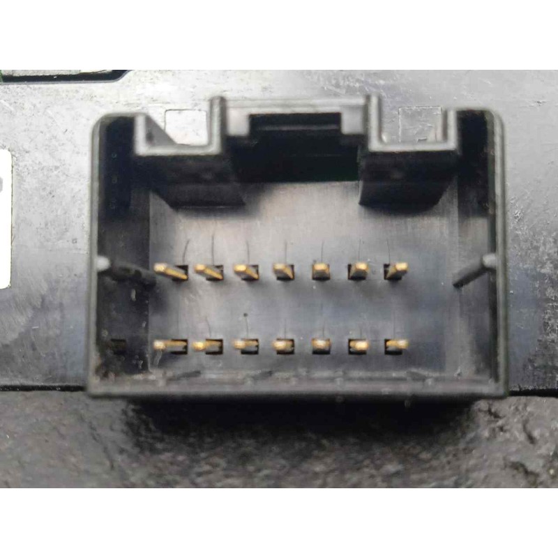 Recambio de interruptor para hyundai i40 cw 1.7 crdi cat referencia OEM IAM 937303Z050 ESP OFF 