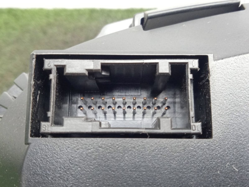 Recambio de cuadro instrumentos para bmw 5 touring (e61) 525 d referencia OEM IAM 62116983153  