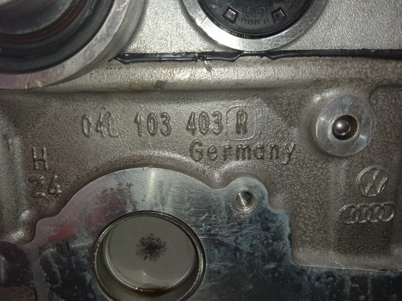 Recambio de culata para man tge kasten (uy) 2.0 tdi referencia OEM IAM 04L103064S04L103403R  