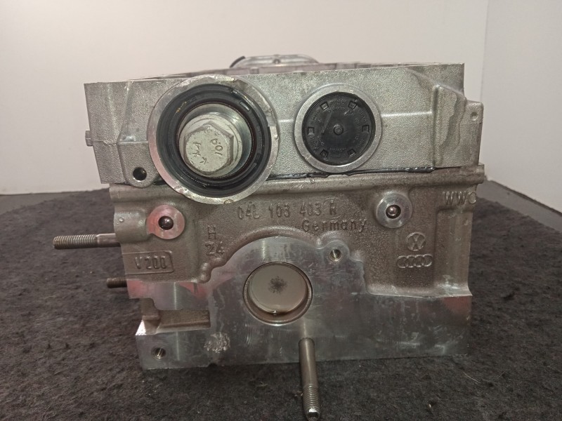 Recambio de culata para man tge kasten (uy) 2.0 tdi referencia OEM IAM 04L103064S04L103403R  