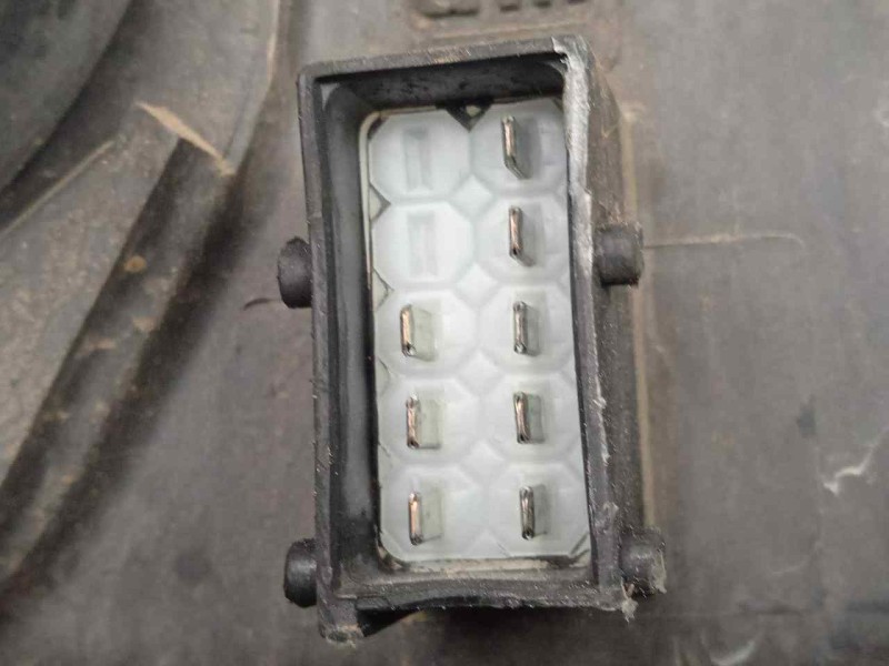 Recambio de faro izquierdo para opel meriva 1.7 16v cdti referencia OEM IAM 93321052 MERIVA.A 