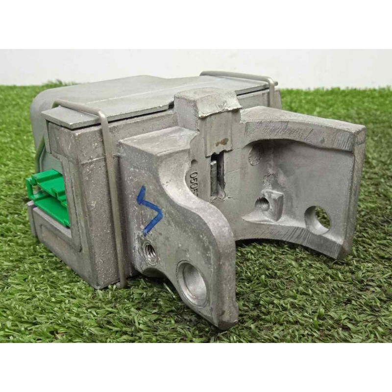 Recambio de bloqueo direccion para fiat freemont (345) 2.0 16v multijet cat referencia OEM IAM 05026132AC-33521201  