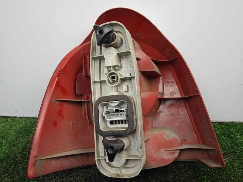 Recambio de piloto trasero derecho para renault twingo (co6) 1.2 referencia OEM IAM  98-07 CON.TARA