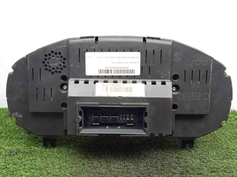 Recambio de cuadro instrumentos para skoda octavia berlina (1z3) 1.9 tdi referencia OEM IAM 1Z0920810D-A2C53032531  