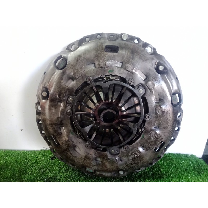 Recambio de kit embrague para peugeot 508 2.0 16v hdi fap referencia OEM IAM   