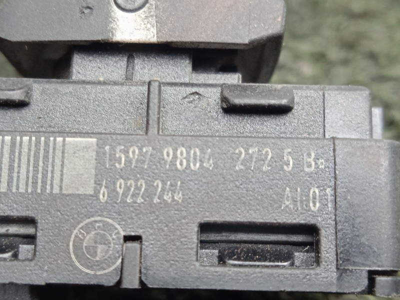 Recambio de mando elevalunas trasero izquierdo para bmw 5 touring (e61) 525 d referencia OEM IAM 6922244  