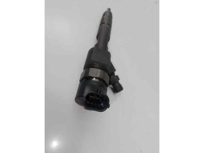 Recambio de inyector para renault scenic ii 1.9 dci diesel referencia OEM IAM 0445110230-8200389369 BOSCH 2.PINES