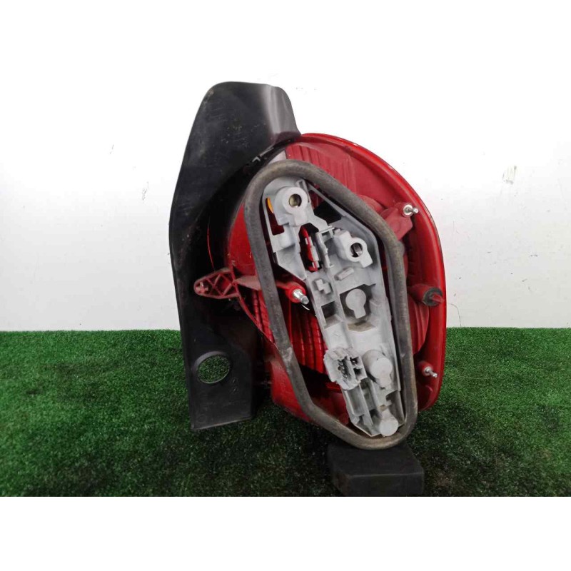 Recambio de piloto trasero izquierdo para renault modus 1.5 dci diesel cat referencia OEM IAM SINREFERENCIA BLANCO 