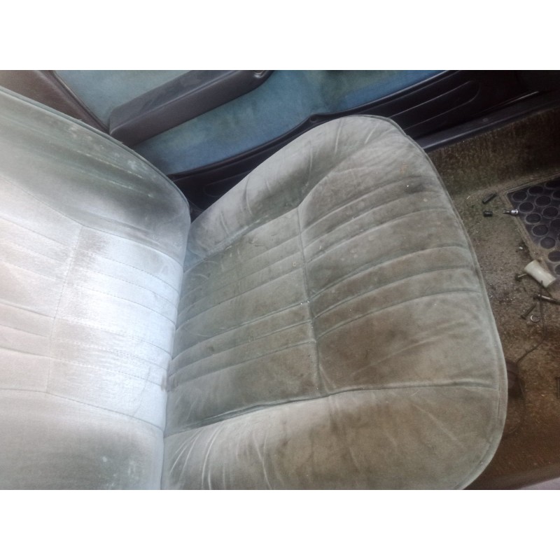 Recambio de asiento delantero izquierdo para seat 131 1.4g referencia OEM IAM   