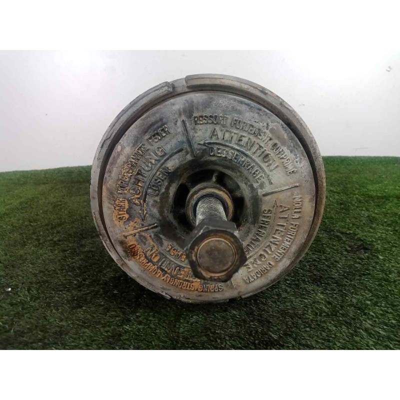 Recambio de acumulador central amortiguacion para iveco eurocargo 5.9 diesel referencia OEM IAM SINREFERENCIA  