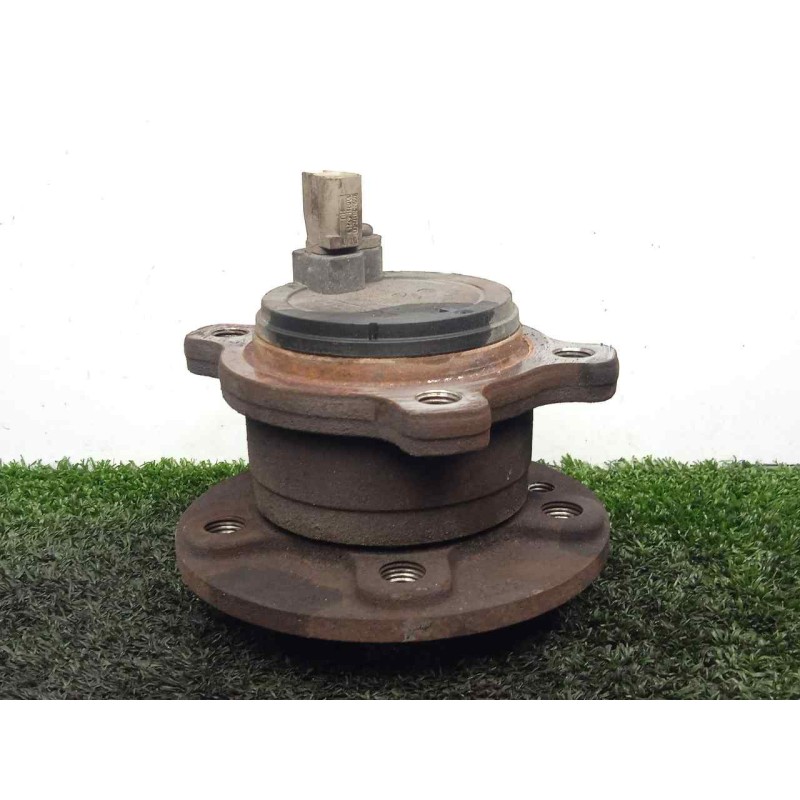 Recambio de rodamiento buje trasero para volvo s60 lim. 2.0 diesel cat referencia OEM IAM 31329968 4.TORNILLOS - 5X108 AMBOS.LAD