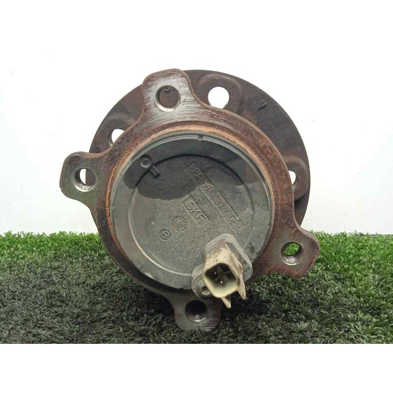 Recambio de rodamiento buje trasero para volvo s60 lim. 2.0 diesel cat referencia OEM IAM 31329968 4.TORNILLOS - 5X108 AMBOS.LAD