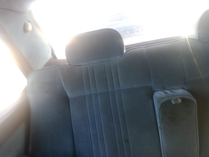 Recambio de asientos traseros para seat 131 1.4g referencia OEM IAM   