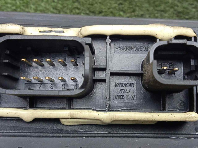 Recambio de modulo electronico para peugeot 1007 1.4 hdi referencia OEM IAM 9659128480 PUERTA.IZQUIERDA 