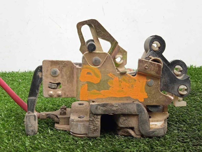 Recambio de cerradura puerta trasera derecha para tata safari . referencia OEM IAM  2.PINES 