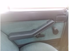 Recambio de maneta interior trasera izquierda para seat 131 1.4g referencia OEM IAM   