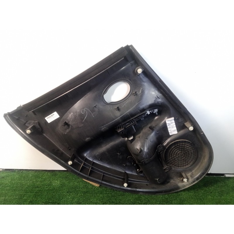 Recambio de guarnecido puerta trasera derecha para nissan juke (f15) 1.2 16v cat referencia OEM IAM   
