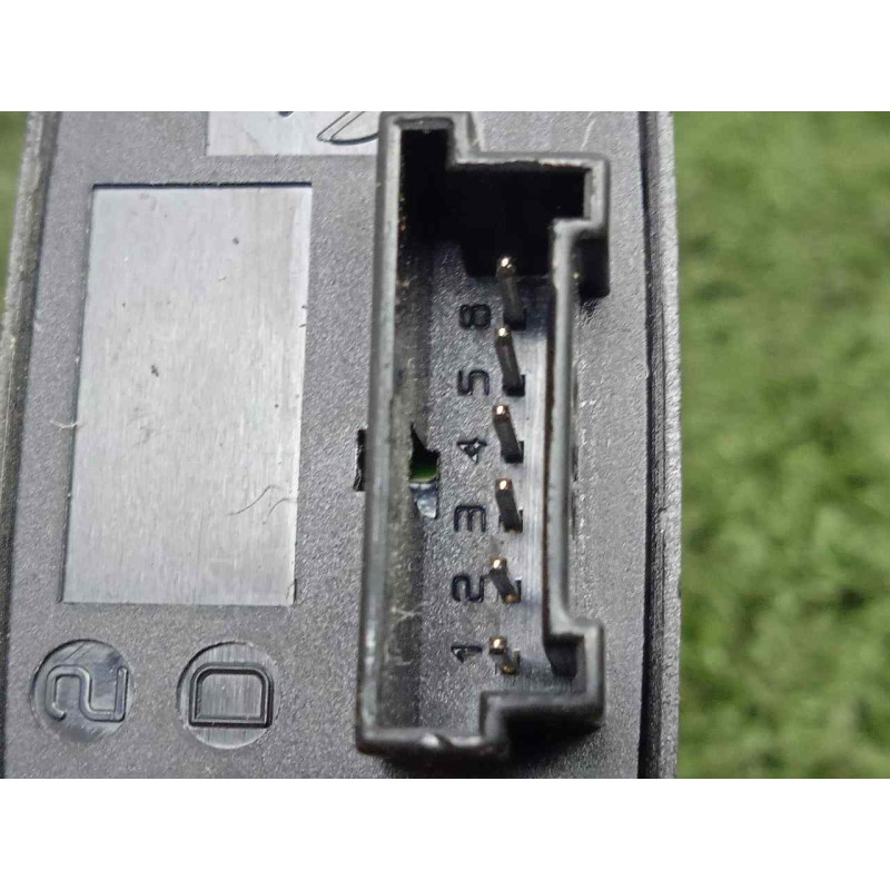 Recambio de warning para bmw serie 1 berlina (e81/e87) 118d referencia OEM IAM 61316945603-6945603 6.PINES 