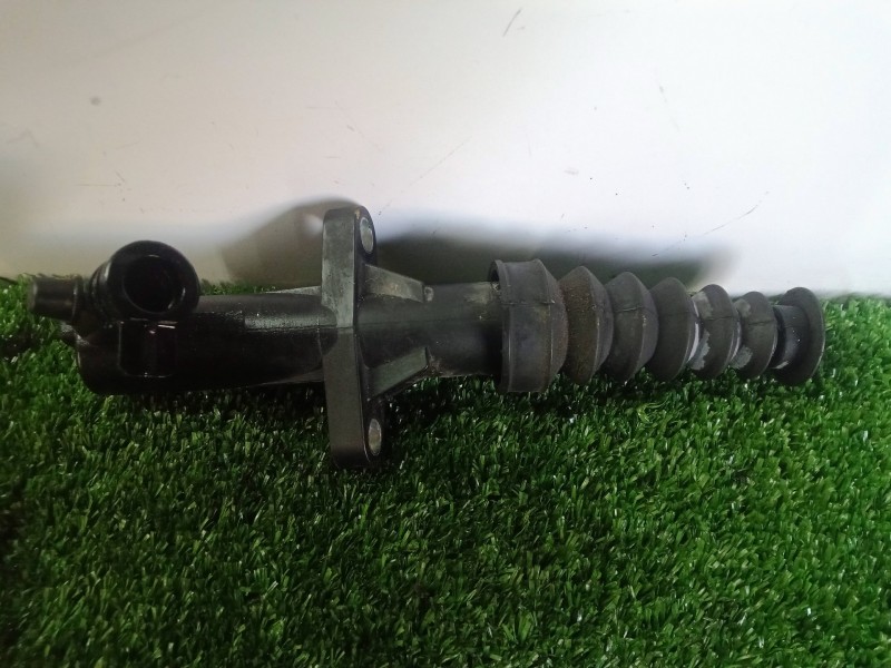 Recambio de bombin embrague para peugeot 508 2.0 16v hdi fap referencia OEM IAM 9685782680  