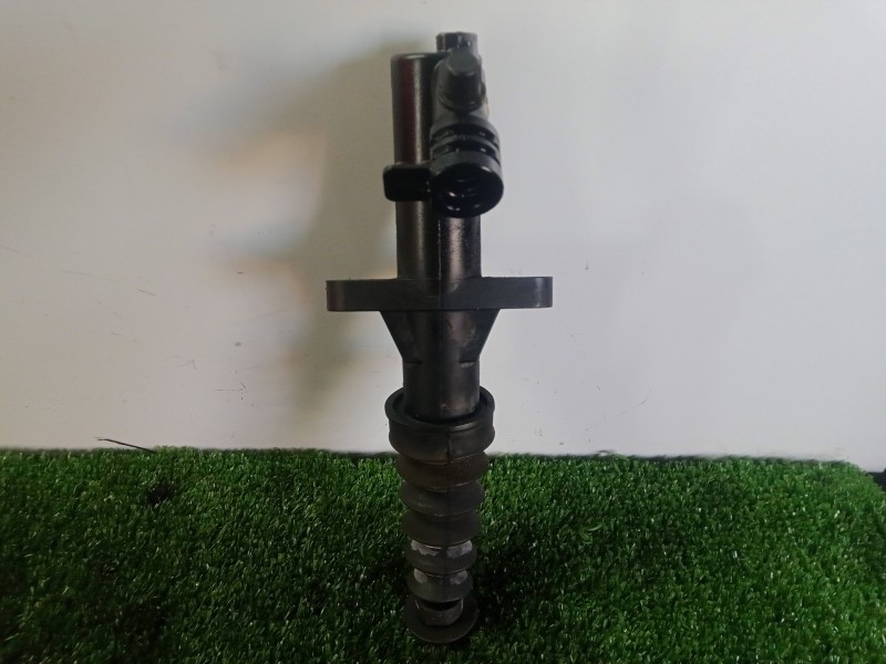 Recambio de bombin embrague para peugeot 508 2.0 16v hdi fap referencia OEM IAM 9685782680  