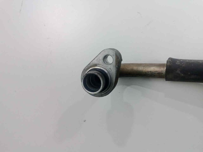 Recambio de tubos aire acondicionado para ssangyong rexton 2.7 turbodiesel cat referencia OEM IAM 6862008500  