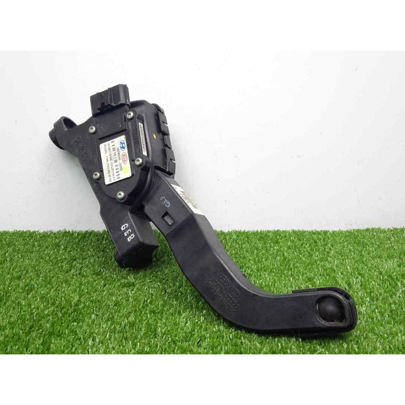 Recambio de potenciometro pedal para hyundai i40 cw 1.7 crdi cat referencia OEM IAM 327003Z000  