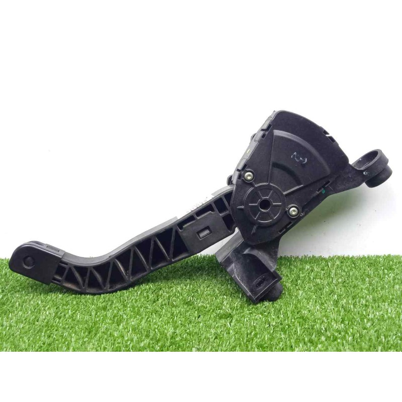 Recambio de potenciometro pedal para hyundai i40 cw 1.7 crdi cat referencia OEM IAM 327003Z000  