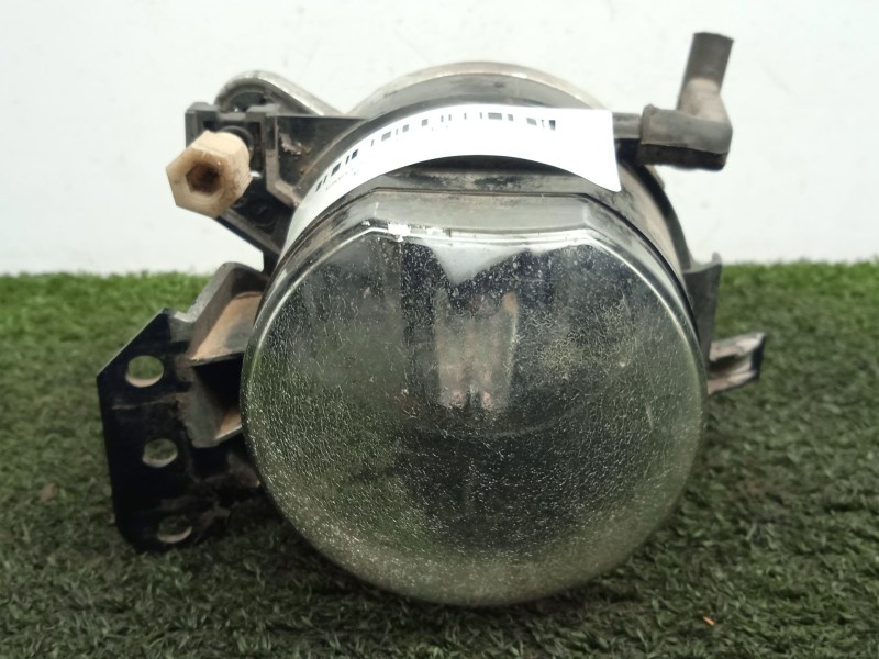 Recambio de faro antiniebla izquierdo para bmw 5 touring (e61) 525 d referencia OEM IAM 6160100000  