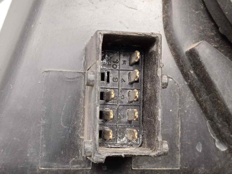 Recambio de faro derecho para opel meriva 1.7 16v cdti cat referencia OEM IAM SINREFERENCIA MERIVA.A 
