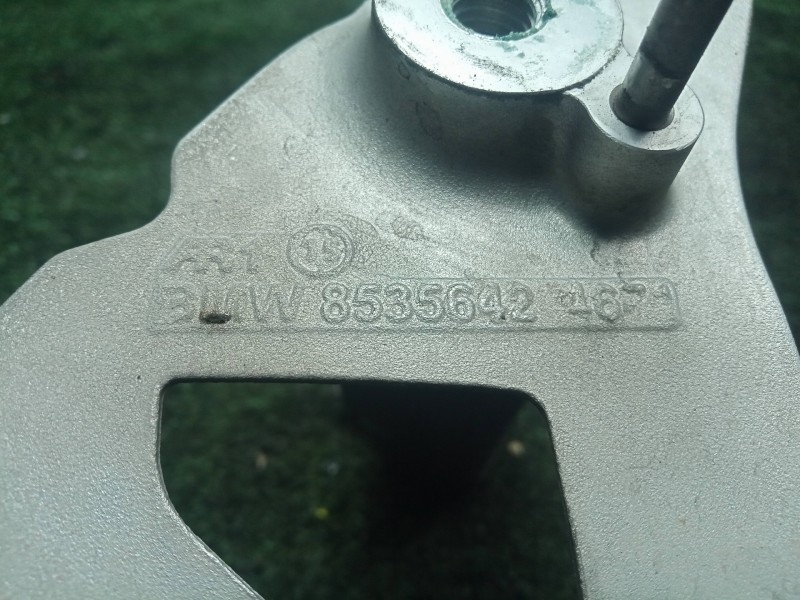 Recambio de posapie para bmw r 1200 rt referencia OEM IAM 46718560382 ESTRIBERA DERECHA K52 - 14-19