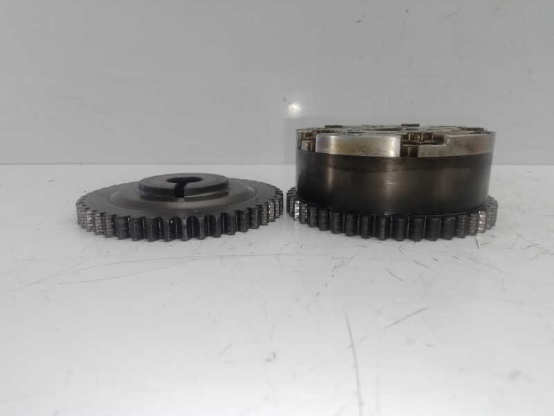 Recambio de polea arbol levas para nissan qashqai (j10) 2.0 16v cat referencia OEM IAM 9F052981  