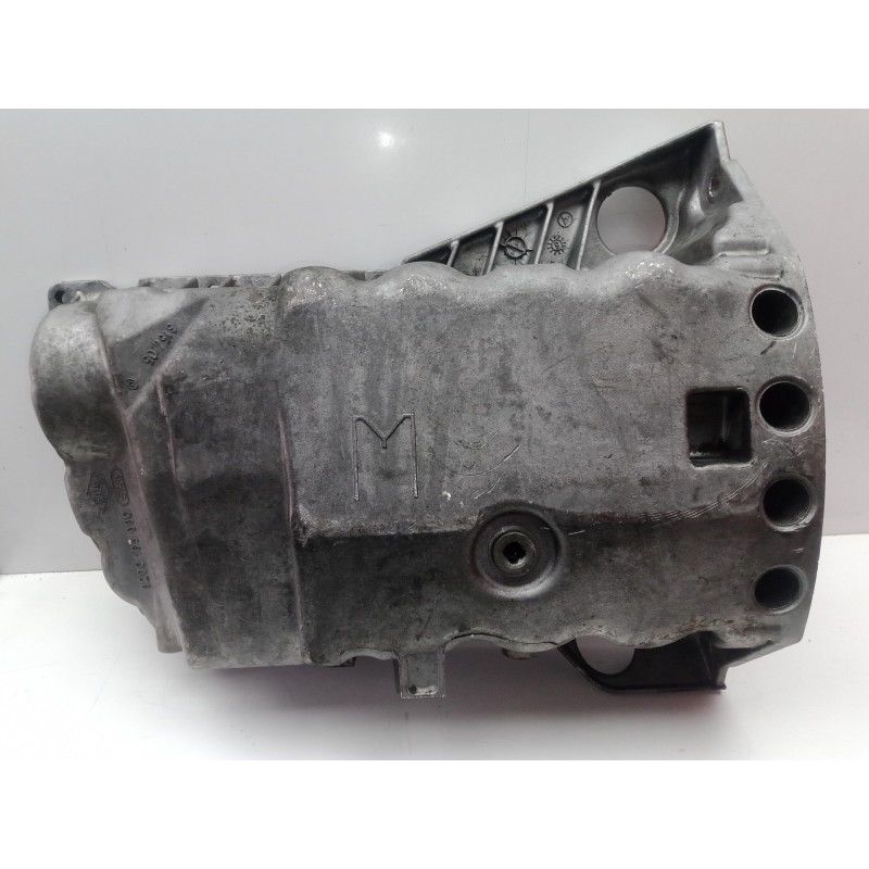 Recambio de carter para renault trafic combi (ab 4.01) 1.9 diesel referencia OEM IAM 8200185680  