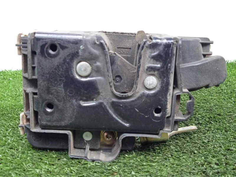 Recambio de cerradura puerta delantera derecha para volkswagen polo berlina (6n1) 1.0 referencia OEM IAM 6N1837016D 3.PUERTAS 