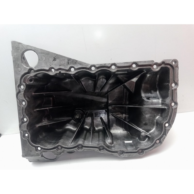 Recambio de carter para renault trafic combi (ab 4.01) 1.9 diesel referencia OEM IAM 8200185680  