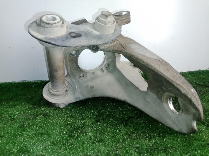 Recambio de mangueta trasera izquierda para bmw x5 (e53) 3.0 24v turbodiesel cat referencia OEM IAM 1095242H  