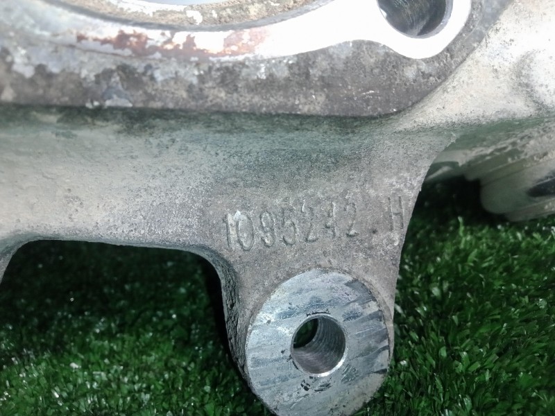 Recambio de mangueta trasera izquierda para bmw x5 (e53) 3.0 24v turbodiesel cat referencia OEM IAM 1095242H  