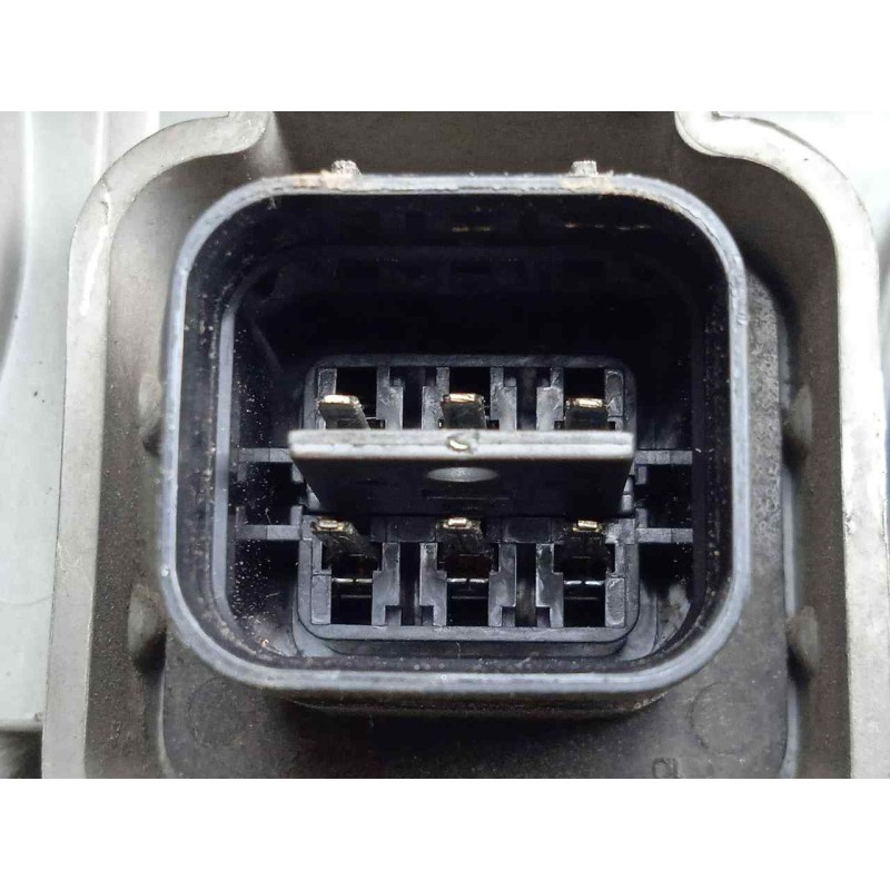 Recambio de faro izquierdo para hyundai trajet (fo) 2.0 crdi cat referencia OEM IAM SINREFERENCIA  