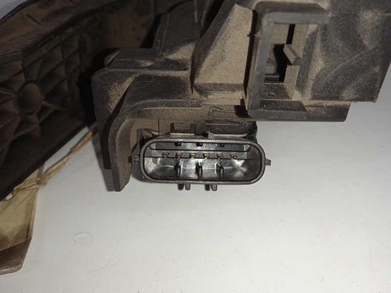 Recambio de potenciometro pedal para volkswagen jetta (1k2) 1.9 tdi referencia OEM IAM 1K1721503P 6.PINES 