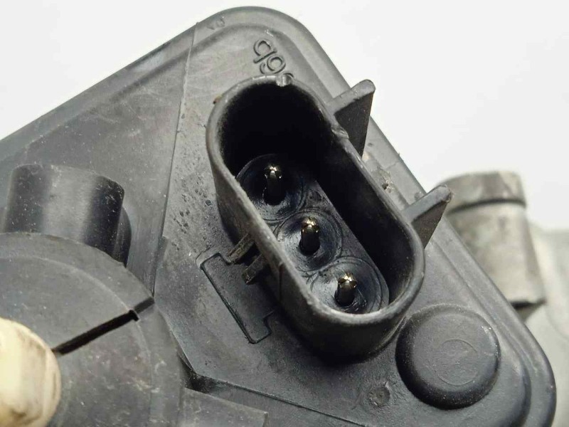 Recambio de faro izquierdo para hyundai trajet (fo) 2.0 crdi cat referencia OEM IAM SINREFERENCIA  