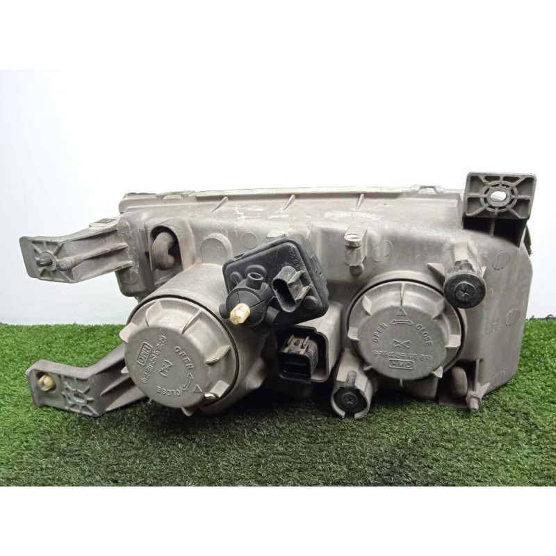 Recambio de faro izquierdo para hyundai trajet (fo) 2.0 crdi cat referencia OEM IAM SINREFERENCIA  