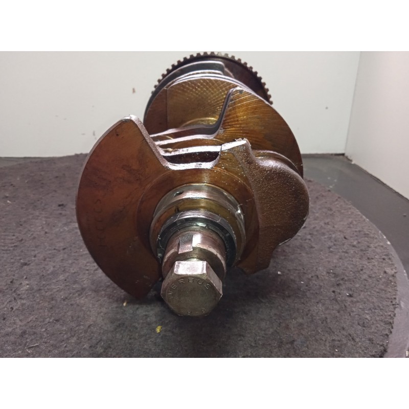 Recambio de cigueñal para volkswagen passat berlina (3b2) 2.3 v5 cat (agz) referencia OEM IAM 021A  