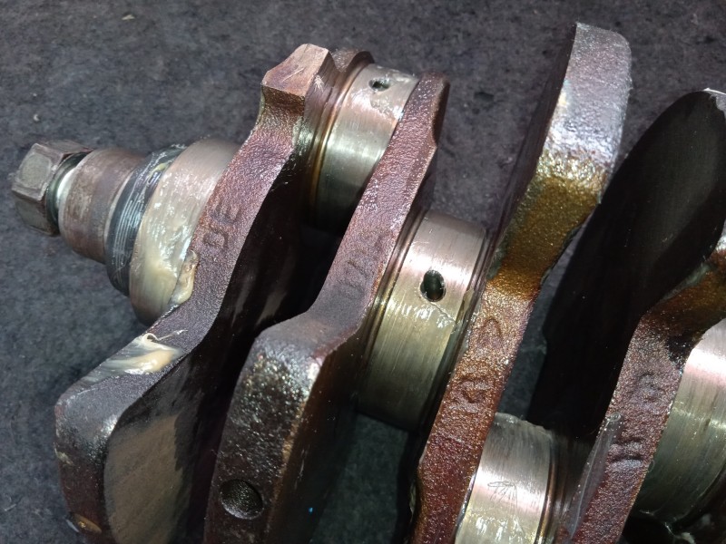 Recambio de cigueñal para volkswagen passat berlina (3b2) 2.3 v5 cat (agz) referencia OEM IAM 021A  