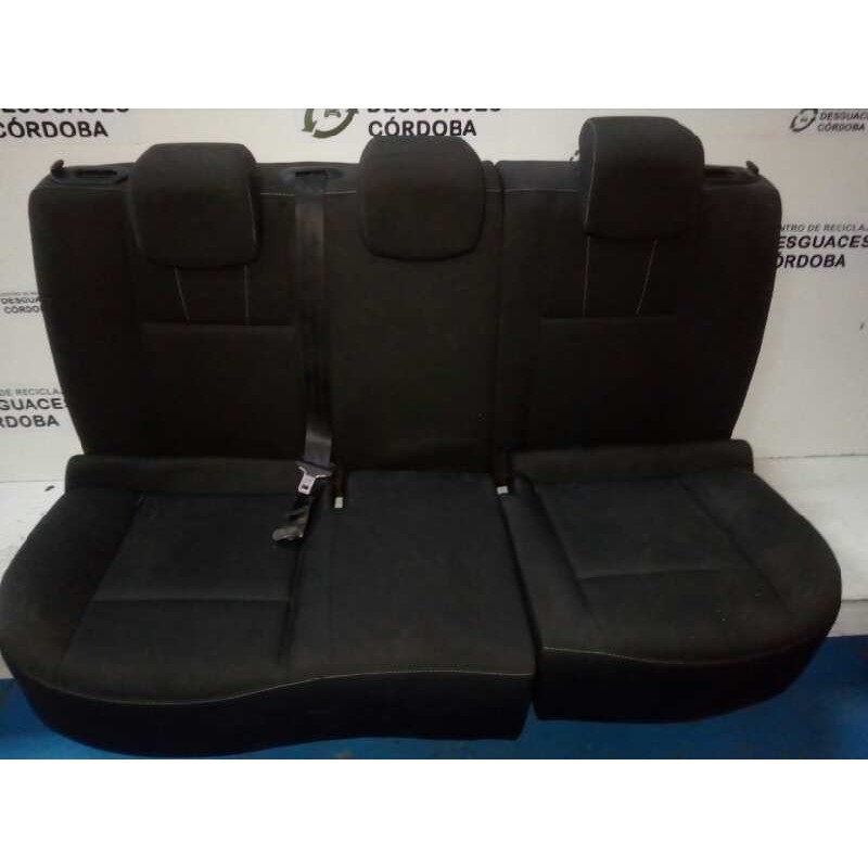 Recambio de asientos traseros para renault megane iii sport tourer 1.5 dci diesel fap referencia OEM IAM  TELA 