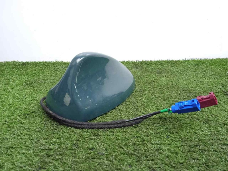 Recambio de antena para alfa romeo stelvio (630) 2.2 jtdm cat referencia OEM IAM 156124820 ALETA DE TIBURON 