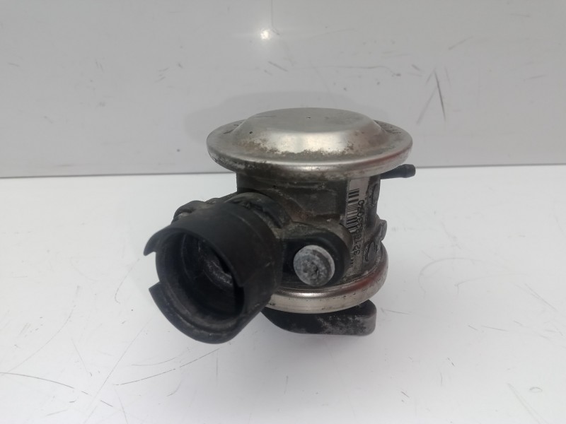 Recambio de valvula egr para volkswagen passat berlina (3b2) 2.3 v5 cat (agz) referencia OEM IAM 021131101E-72228601  