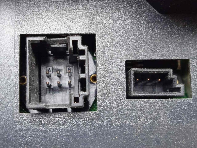 Recambio de mando climatizador para bmw x3 (e83) 2.0 turbodiesel cat referencia OEM IAM 64113443981-5HB00877713  