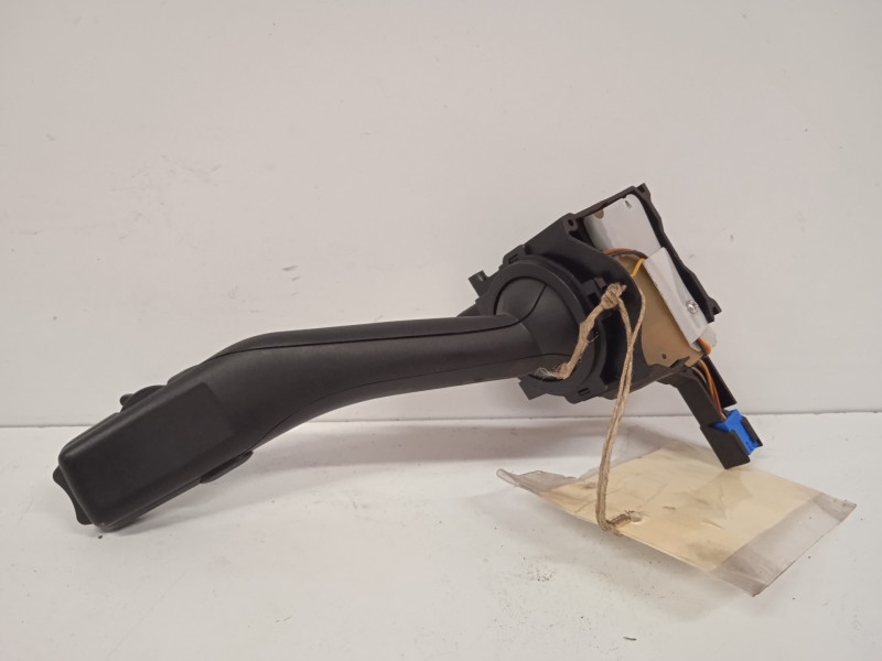 Recambio de mando limpia para volkswagen jetta (1k2) 1.9 tdi referencia OEM IAM 1K0953513  